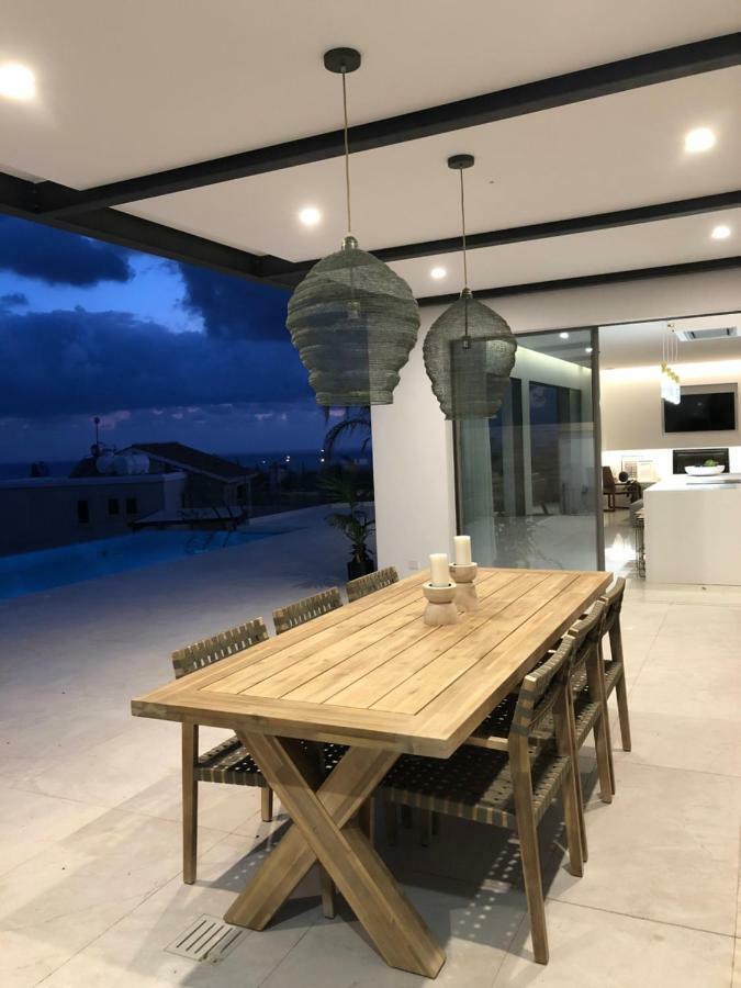 Golden Shore Paphos ภายนอก รูปภาพ